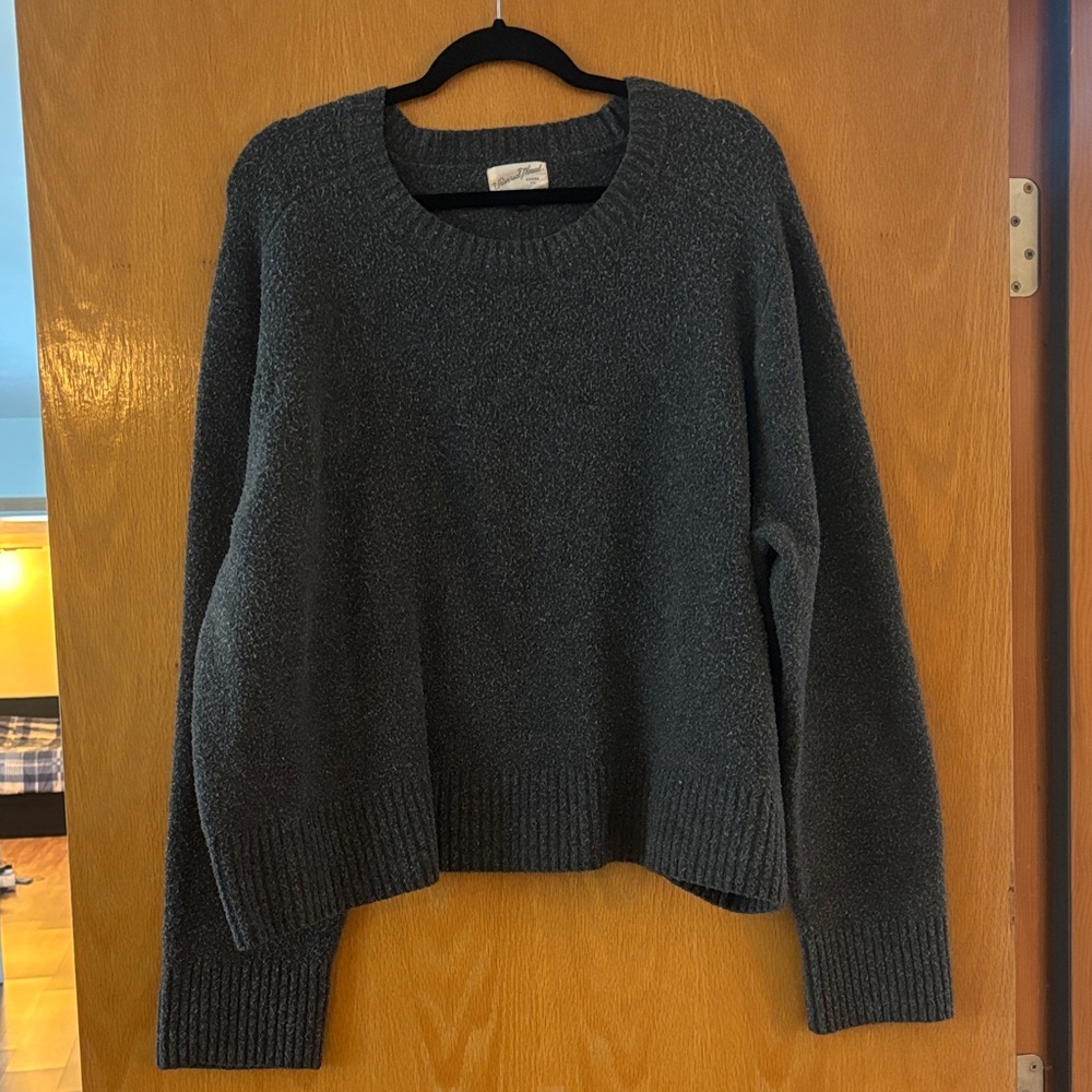 Women’s Crewneck Pullover Sweater